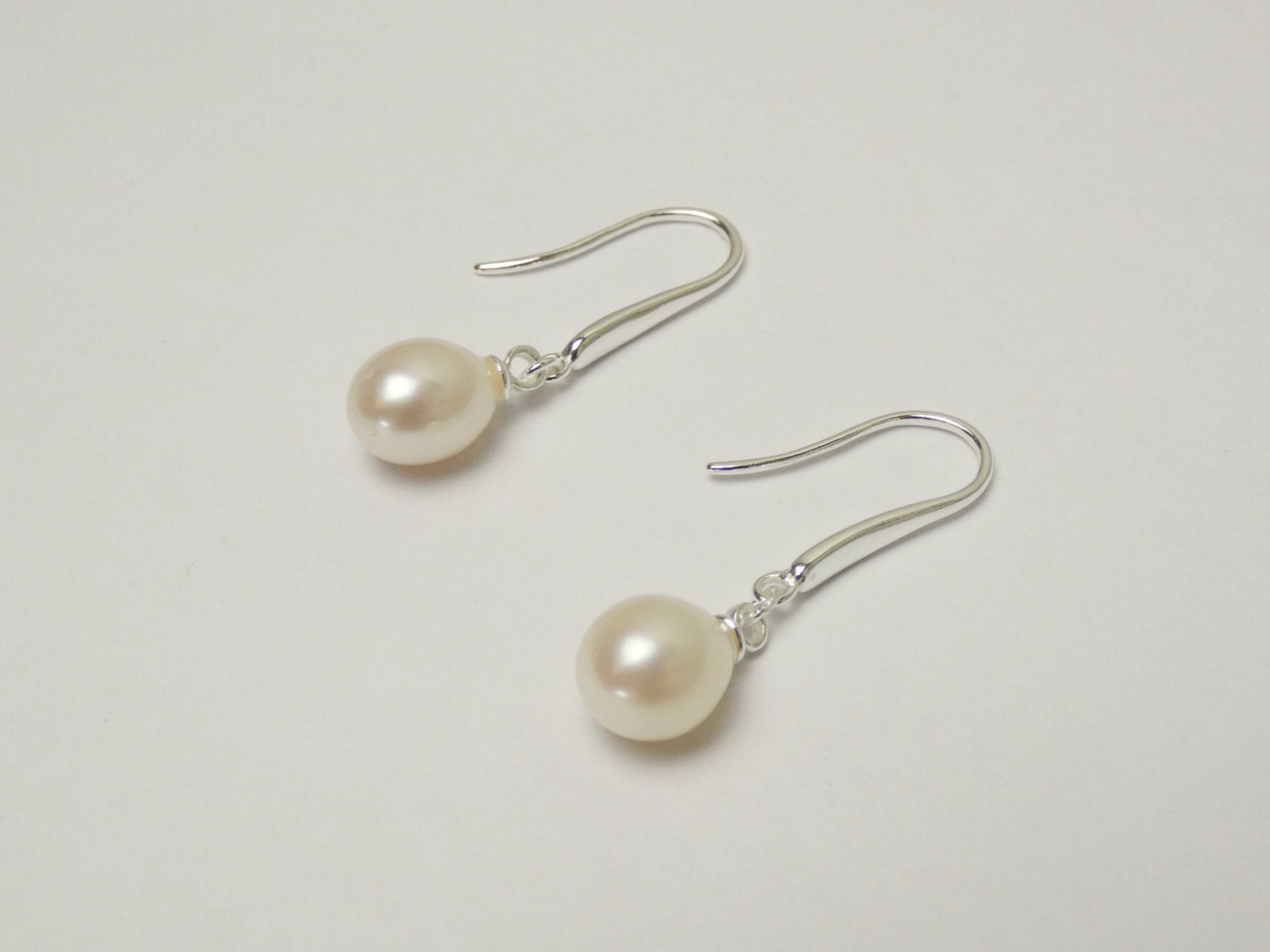 White Freshwater Pearl & Silver Hook Drop Earrings - Image 2