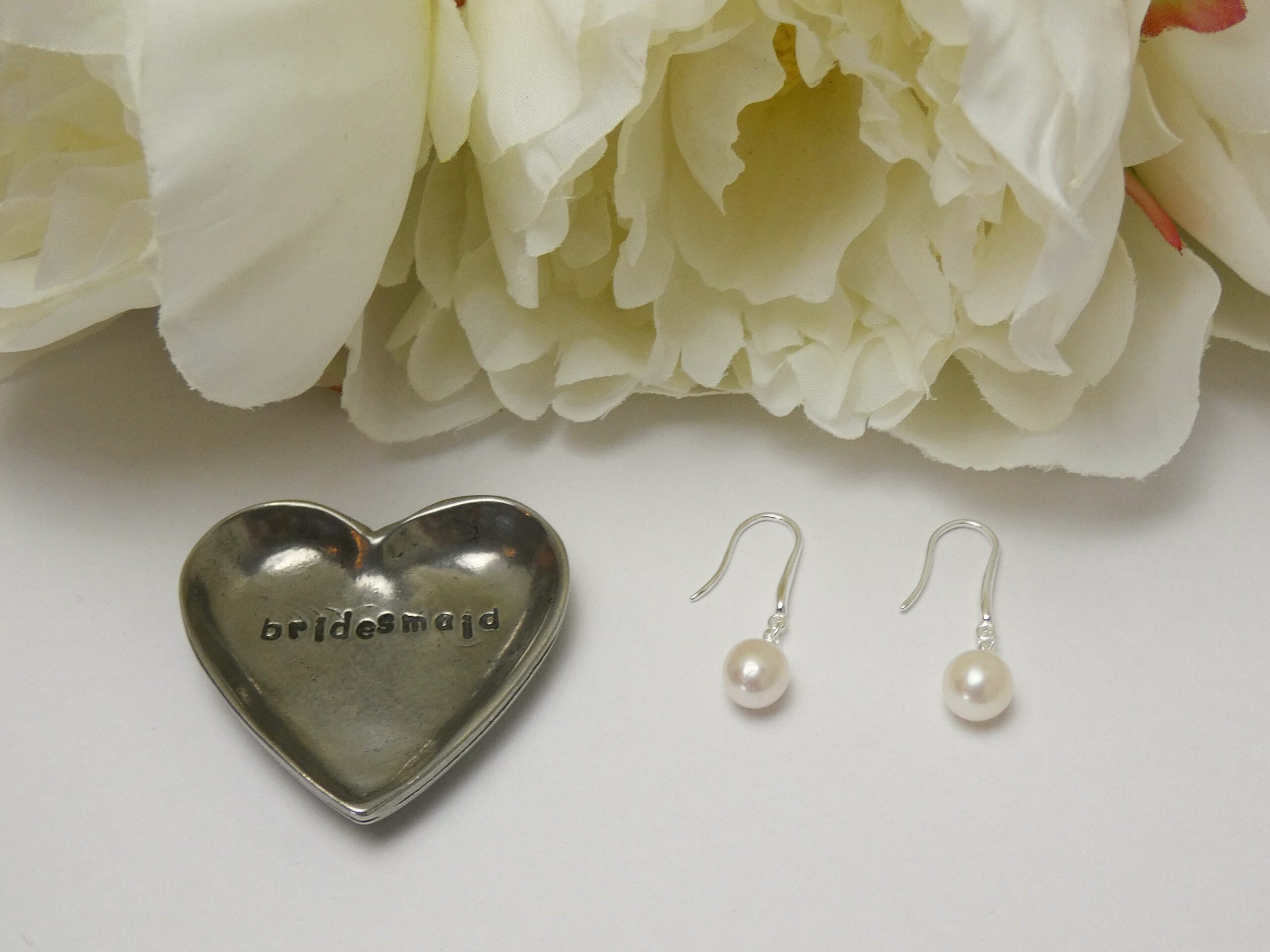 White Freshwater Pearl & Silver Hook Drop Earrings - Image 4